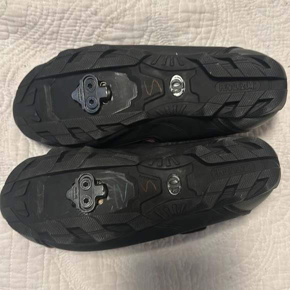 Pearl Izumi bike shoes size 40 EUC - Picture 4 of 7